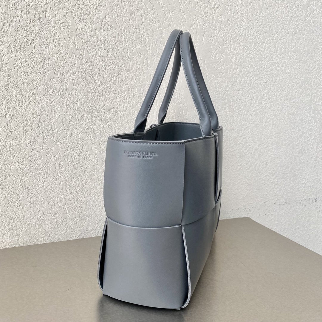 BV Arco Tote Bag For Womtlm 16.14in/41cm