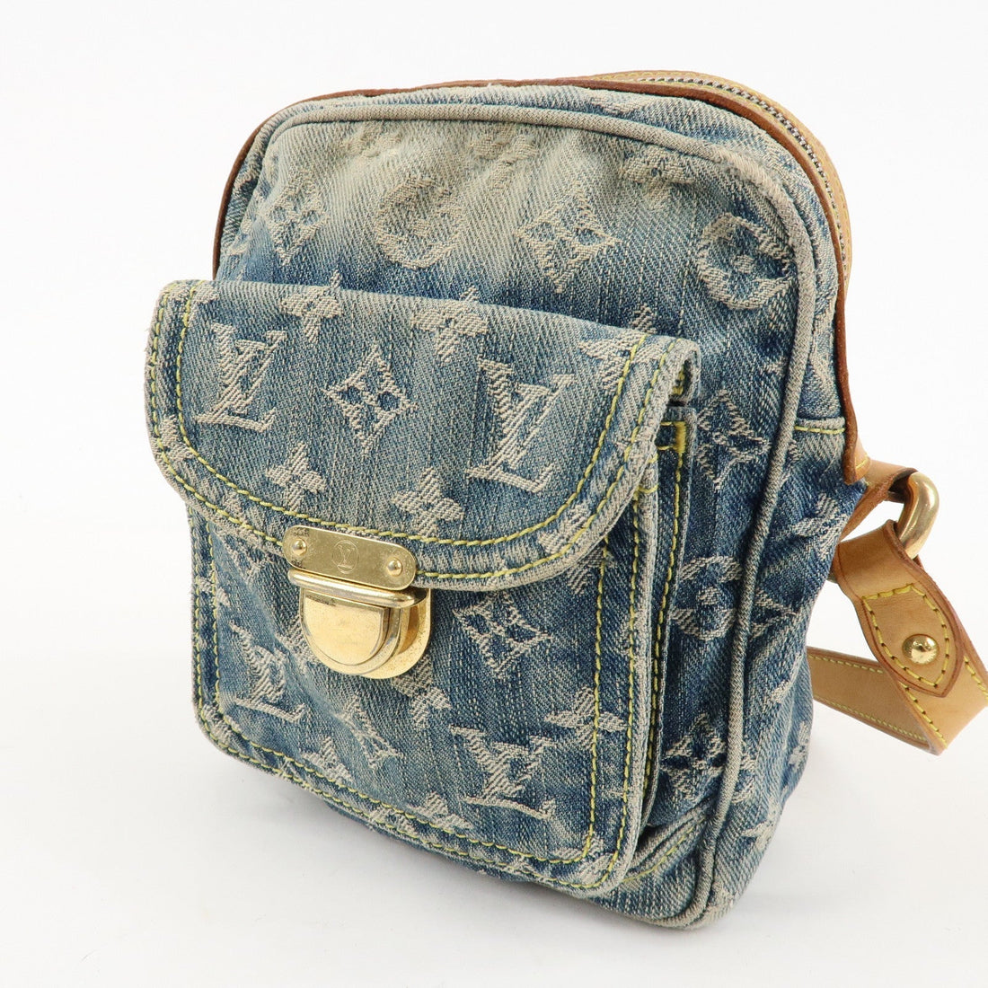 Louis Vuitton Monogram Denim Camera Bag Shoulder Bag Blue M95348