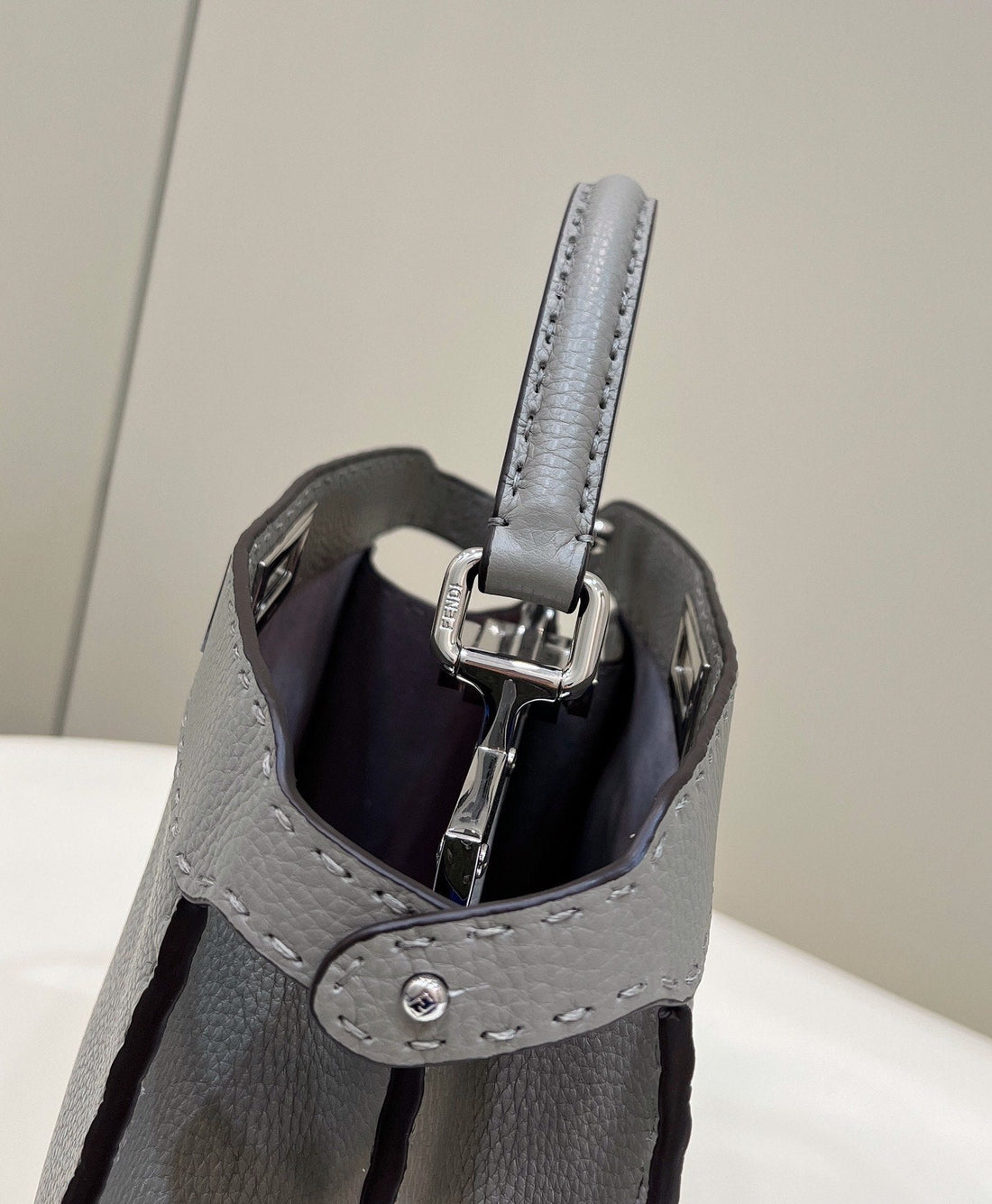 FI Peekaboo ISeeU Medium Gray For Women, Women&#8217;s Handbags, Shoulder Bags 13.1in/33.5cm FF