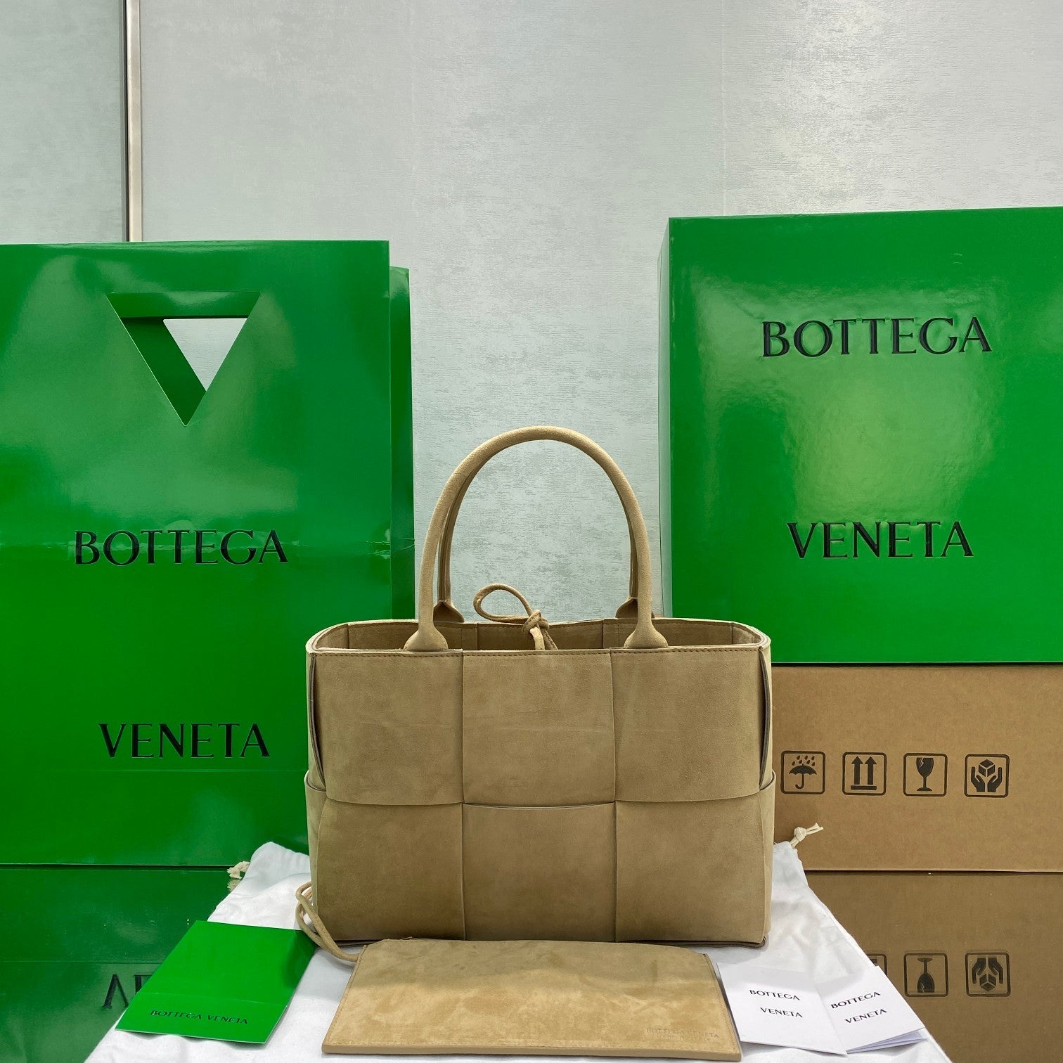 BV Small Arco Tote Bag Brown, For Womtlm, Bags 14.2in/36cm