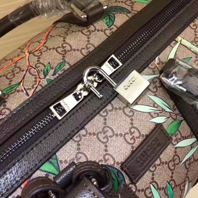 Gucci Bags - The Tote   1021