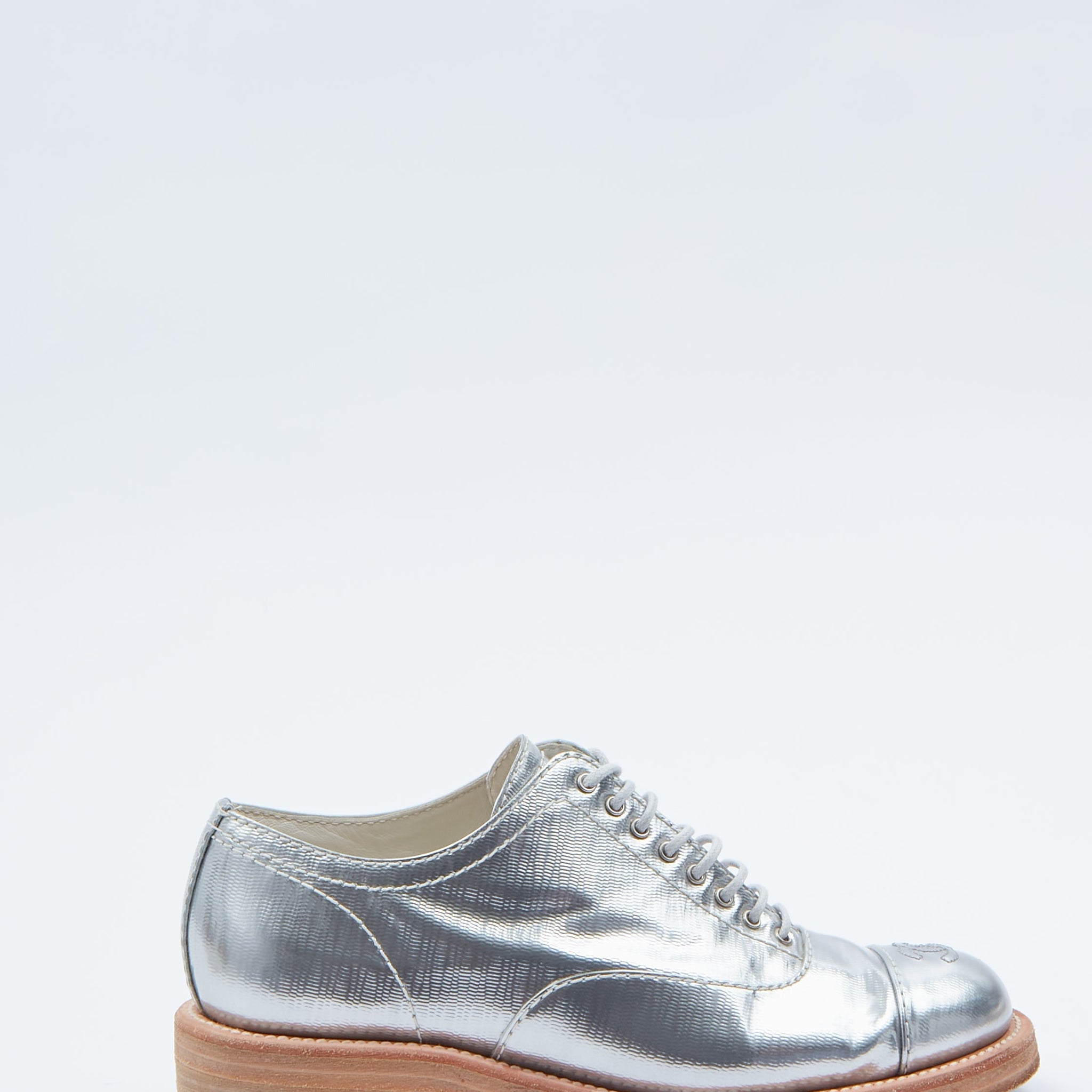 Chanel Silver Interlocking CC Logo Patent Leather Oxfords Shoe - 37.5