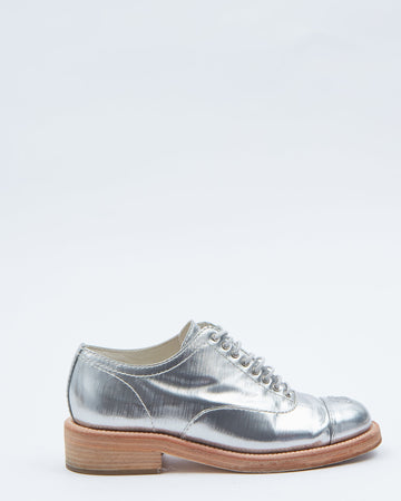 Chanel Silver Interlocking CC Logo Patent Leather Oxfords Shoe - 37.5