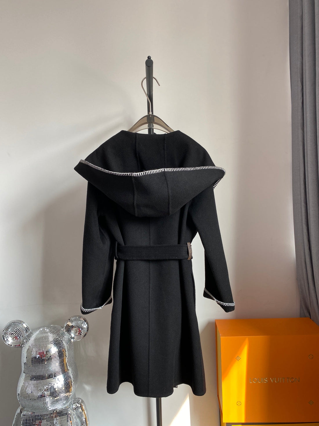 Luxury Louis Vuitton Wrap Coat 036