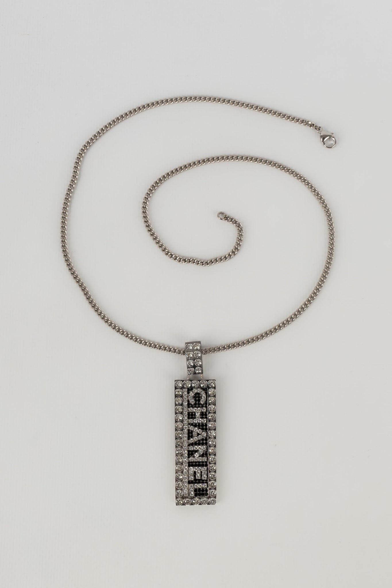 Collier argenté Chanel Automne 2003