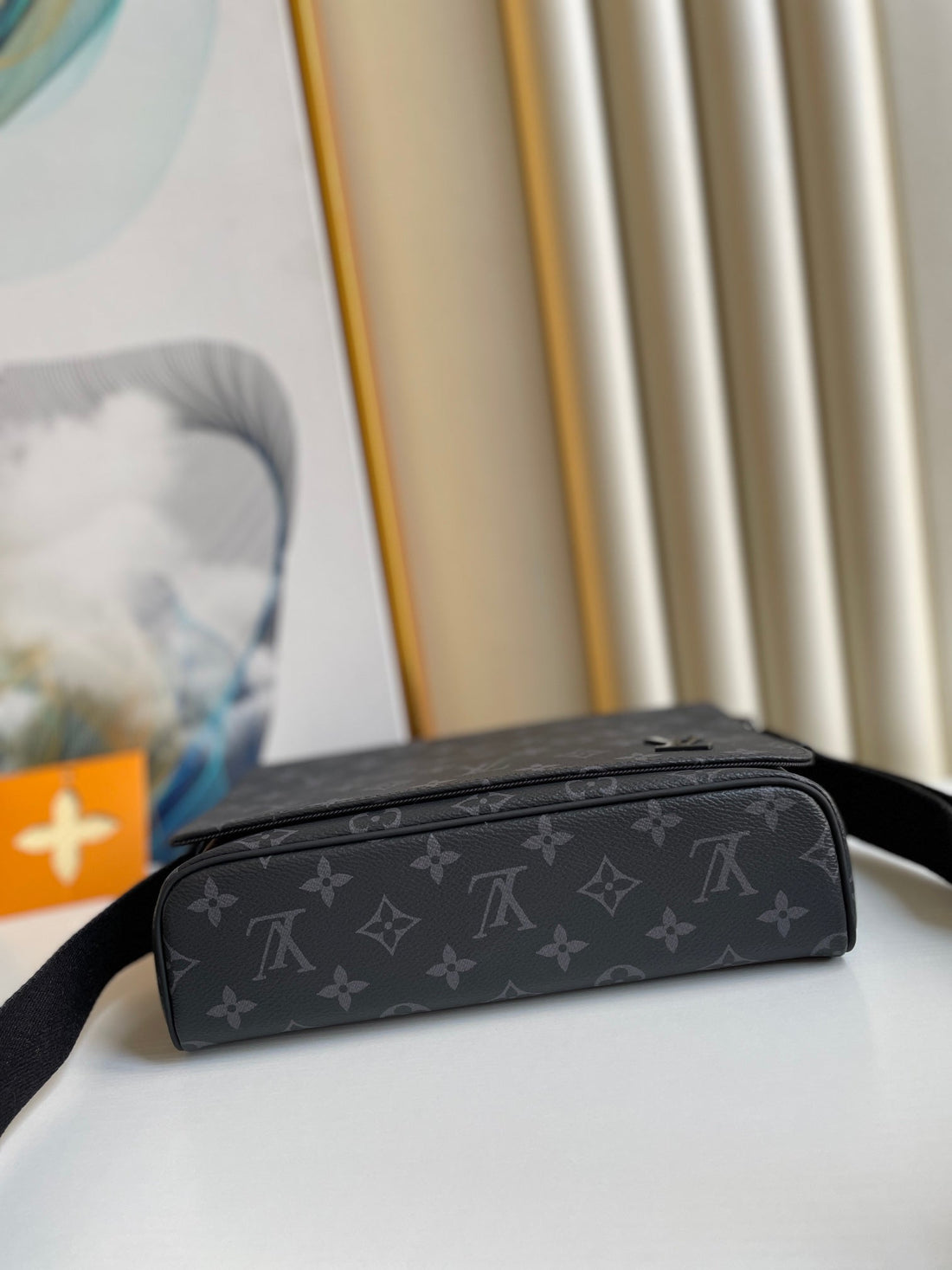 LV District PM Monogram Eclipse Canvas For Mtlm, Bags, Shoulder And Crossbody Bags 9.8in/25cm LV M44000