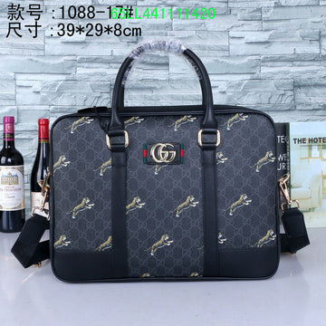 Gucci Bags - The Tote   948
