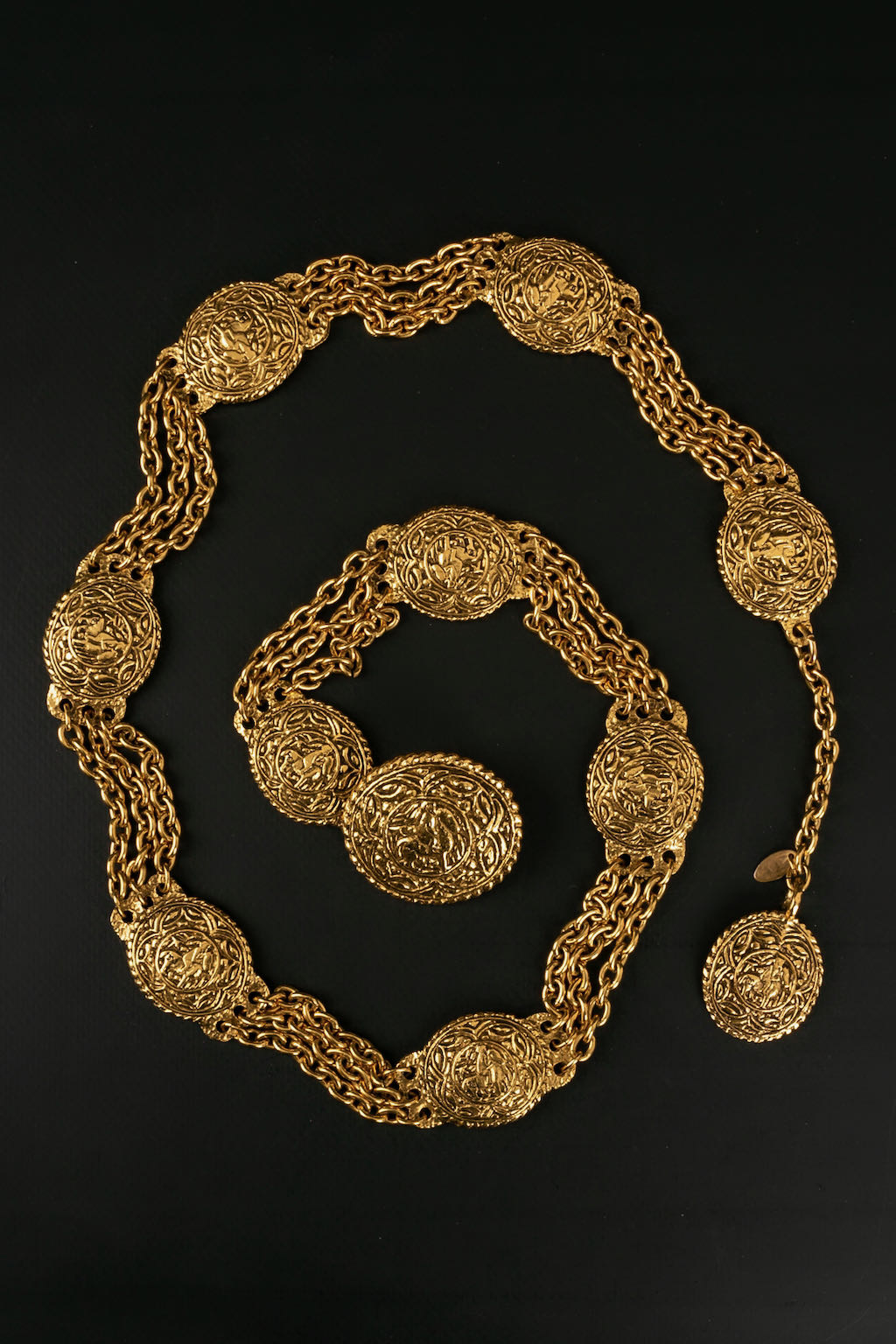 Ceinture en m�tal dor� Chanel 1980s