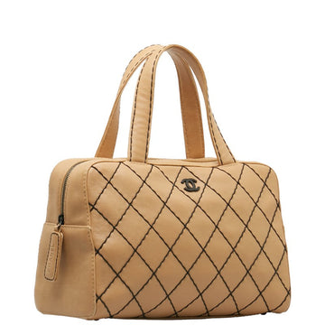 Chanel Wild Stitch Handbag Leather Handbag in Good condition