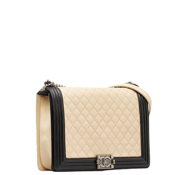 Chanel Large Bicolor Le Boy Flap Bag Leather Shoulder Bag in Good condition