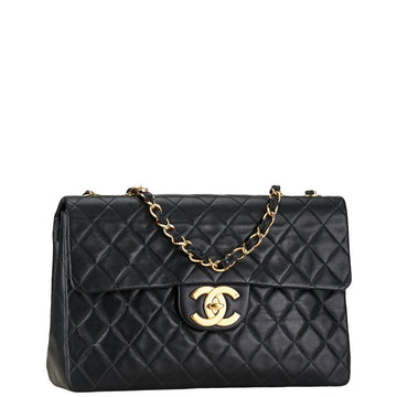 Chanel Maxi Classic Single Flap Bag Leather Shoulder Bag in Good condition