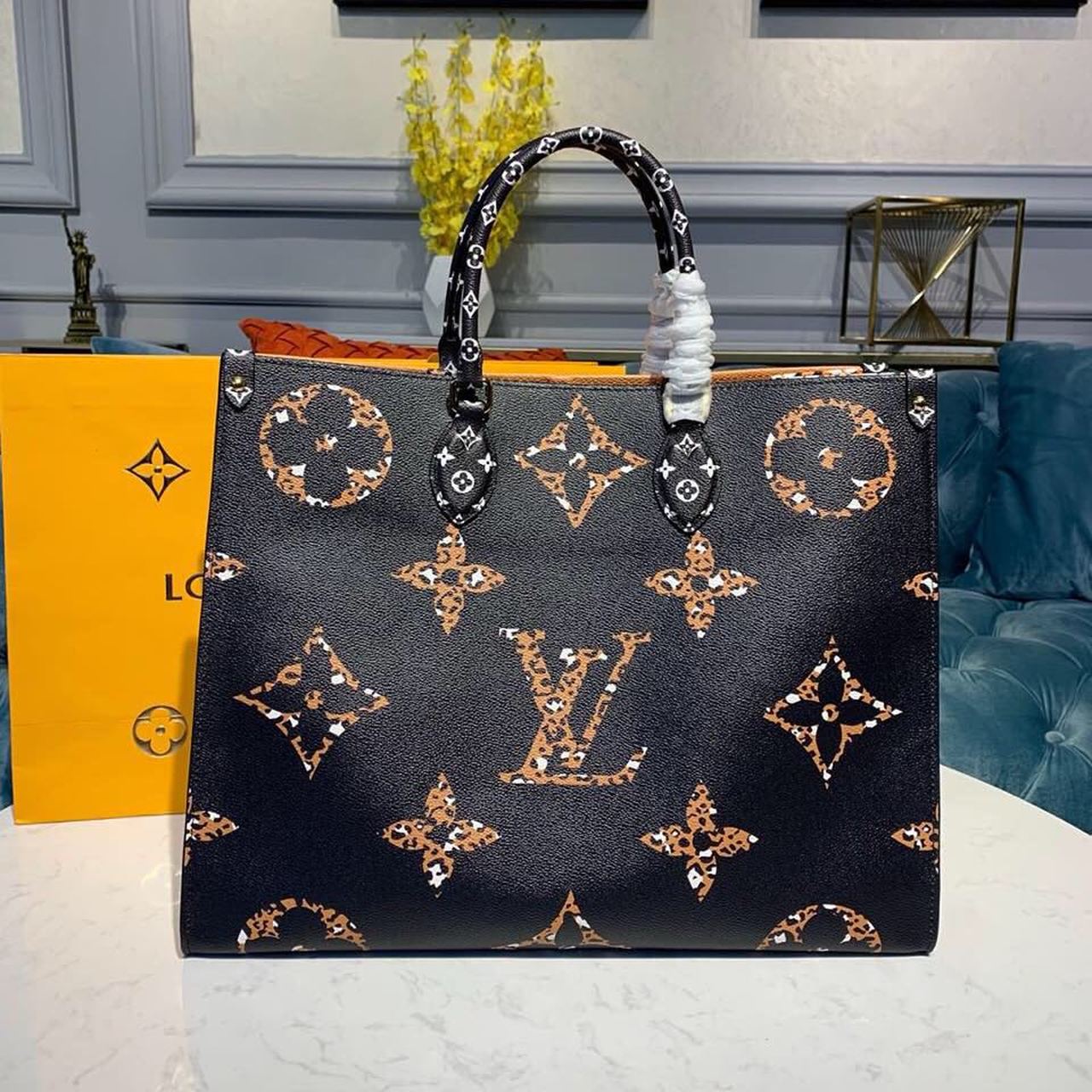 LV Jungle Monogram Giant OnTheGo Tote Bag 41cm For Womtlm Ivoire LV