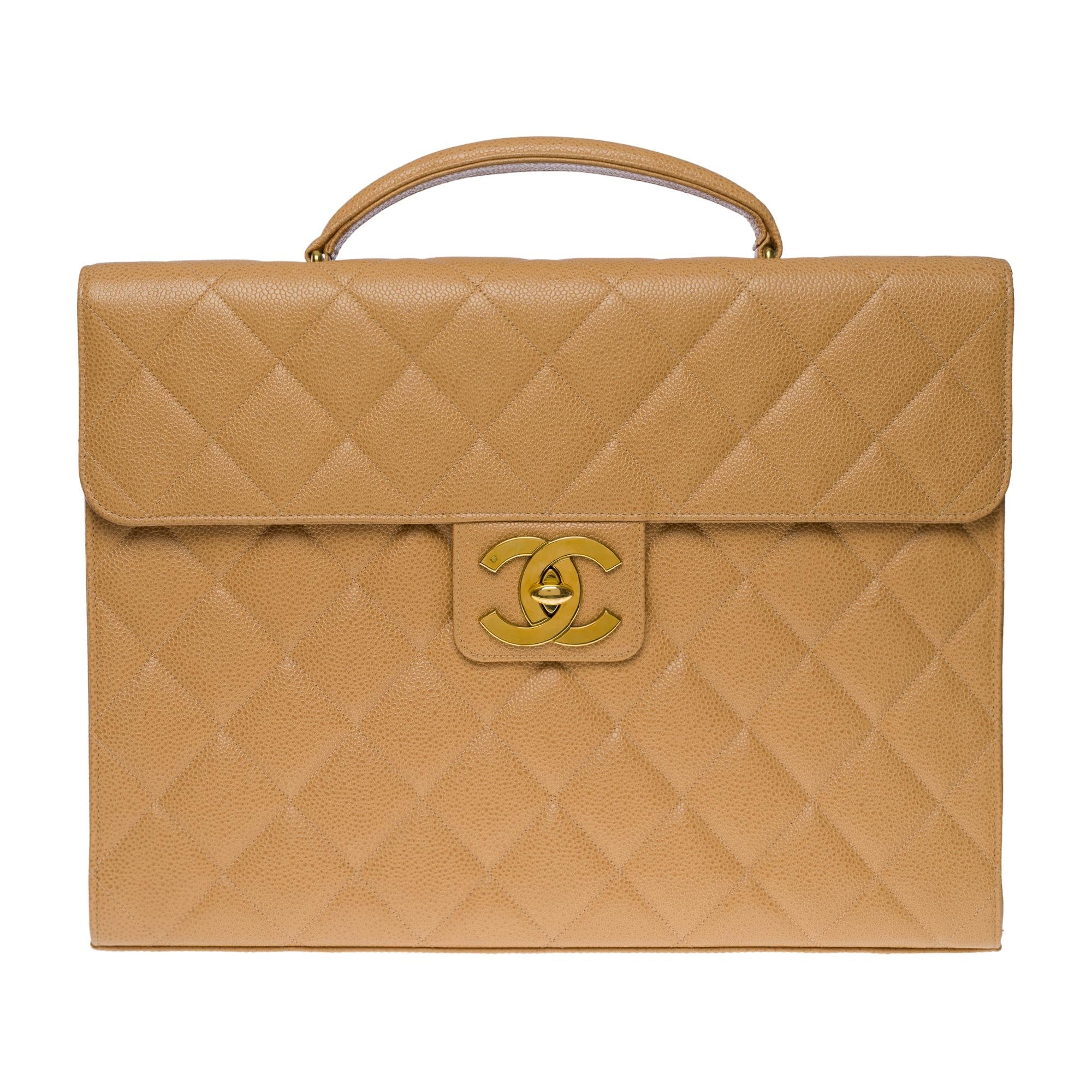 CHANEL Amazing vintage Briefcase in beige caviar leather, GHW