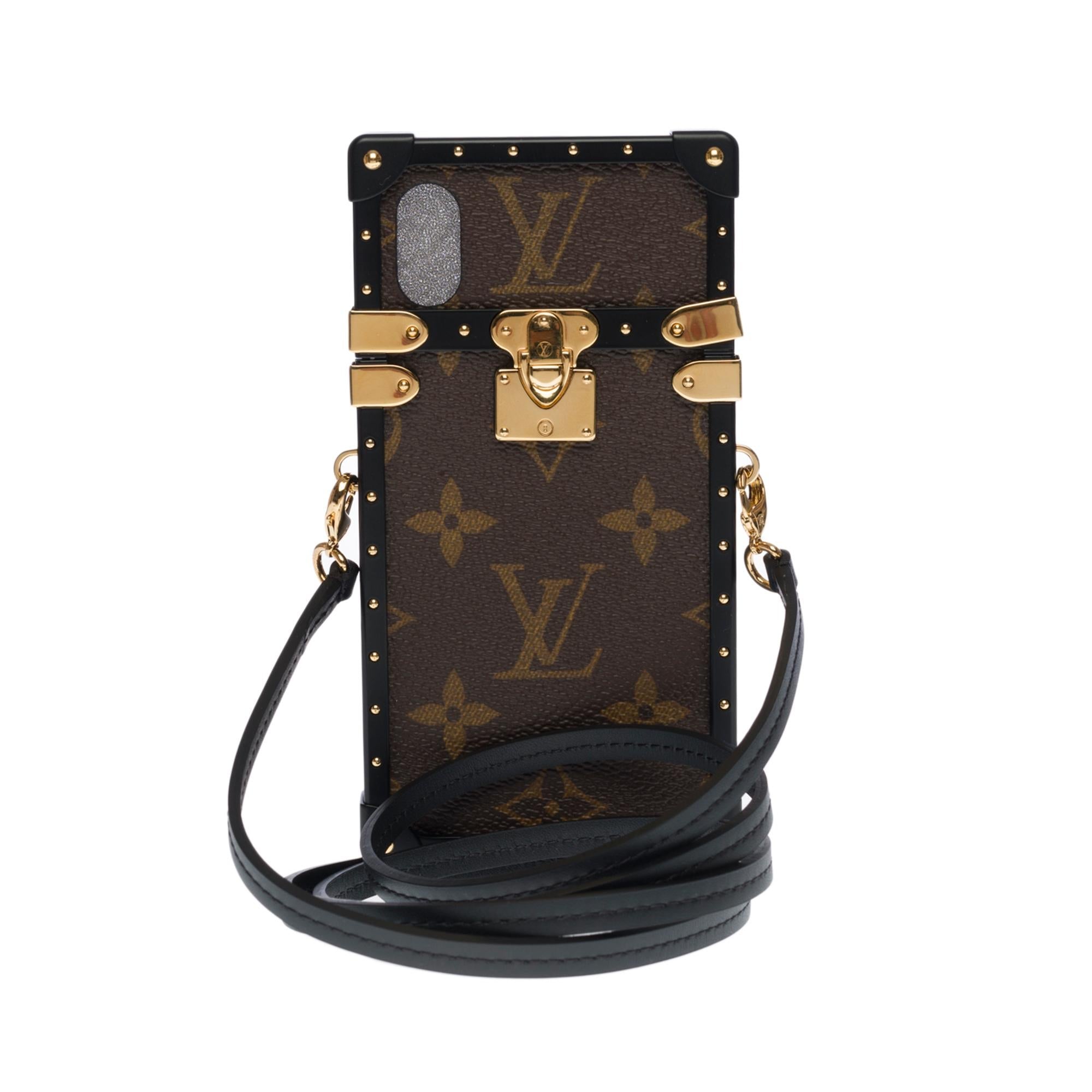 LOUIS VUITTON Beautiful EyeTrunk iPhone X case in brown monogram coated canvas