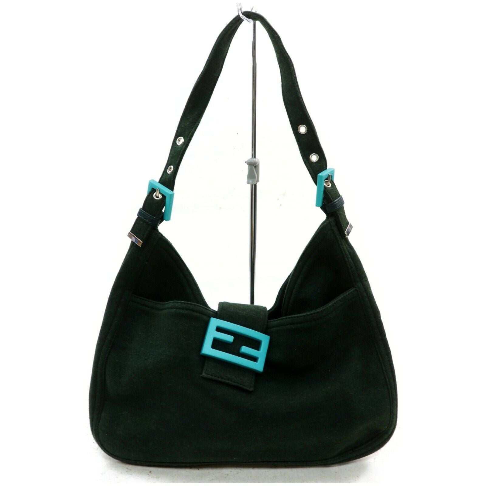 Indistinguishable  Fendi Shoulder Bag Green Fabric (SHC7-10196)