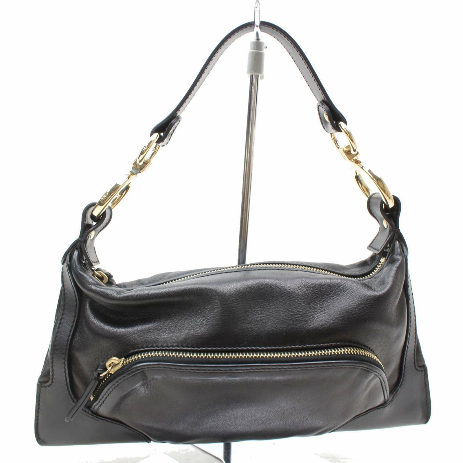 Indistinguishable  Fendi Shoulder Bag Black Leather (SHC1-15228)
