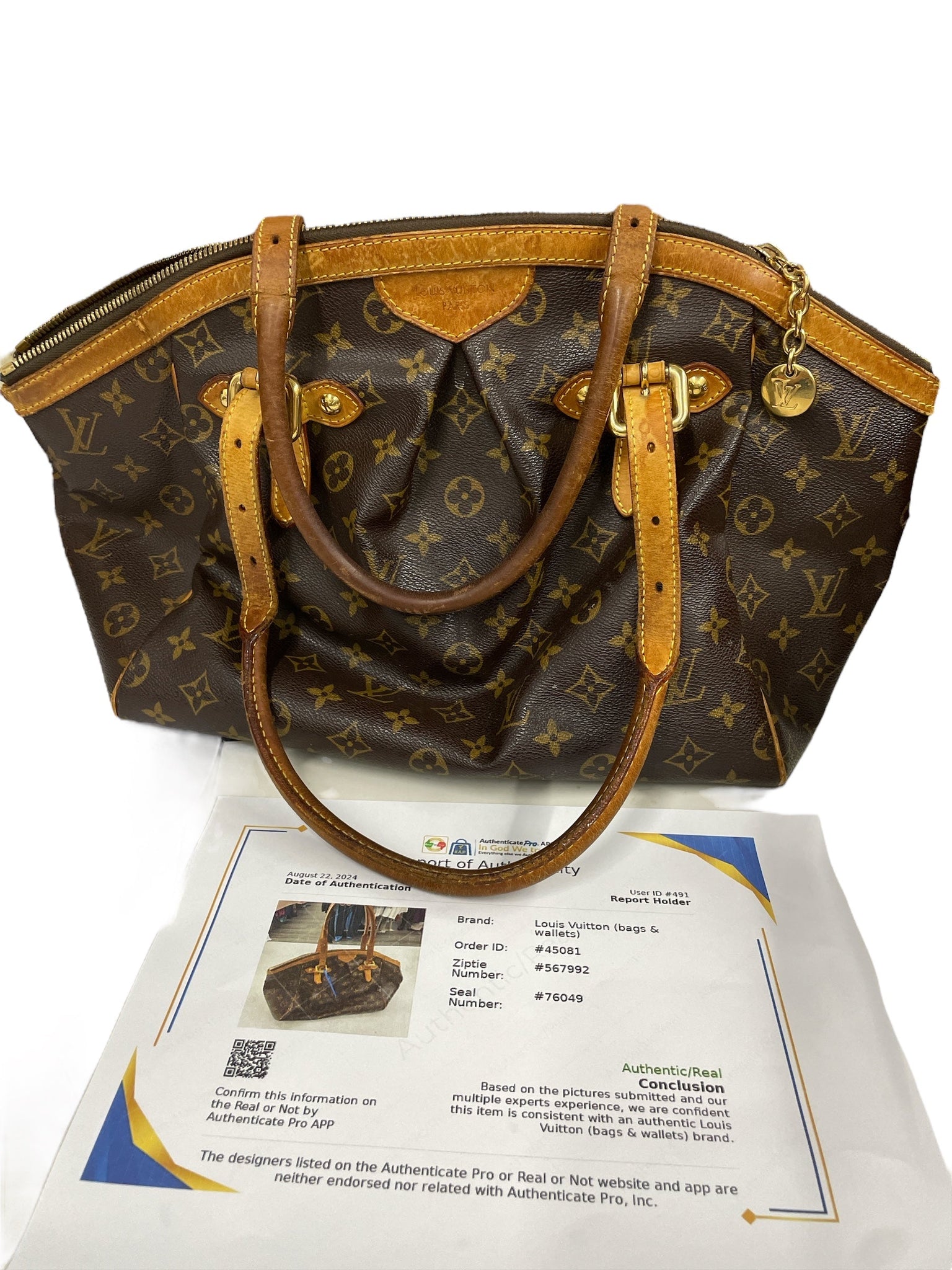 HandBag Luxury Designer By Louis Vuitton, Size: Medium