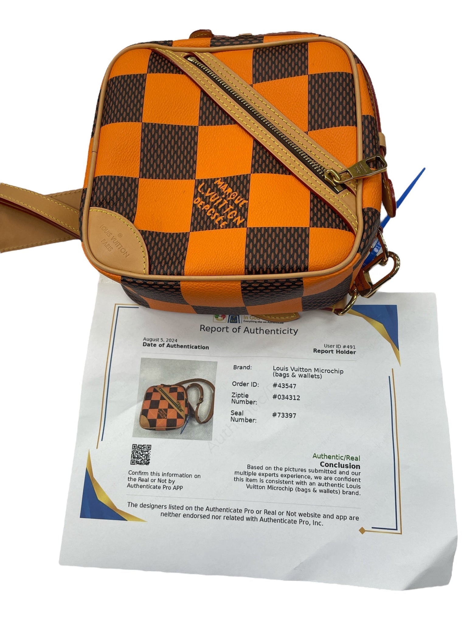 Crossbody Luxury Designer Louis Vuitton, Size Small