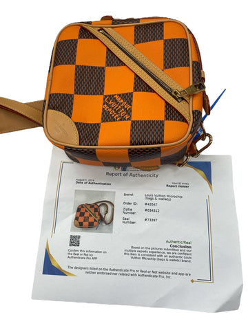 Crossbody Luxury Designer Louis Vuitton, Size Small