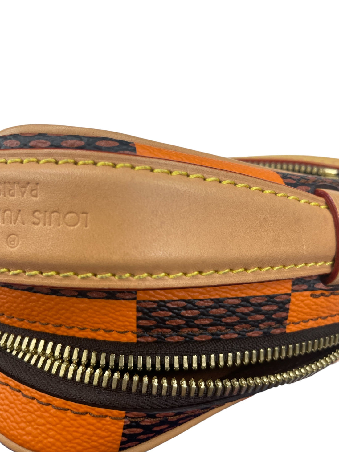 Crossbody Luxury Designer Louis Vuitton, Size Small