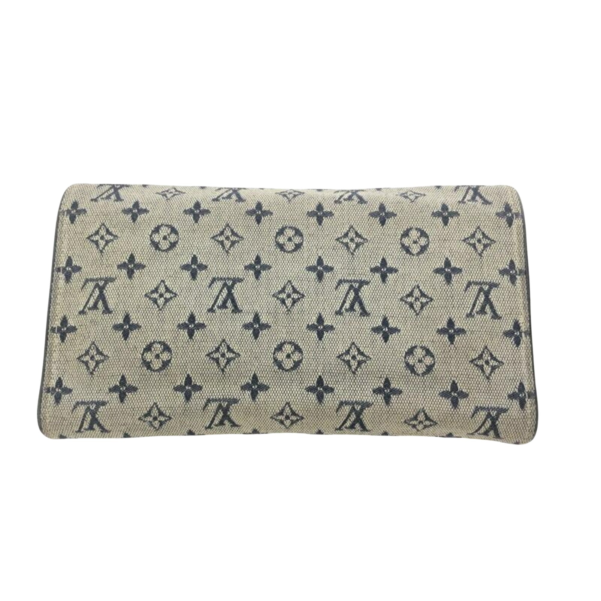 LOUIS VUITTON Porte tresor international Wallet