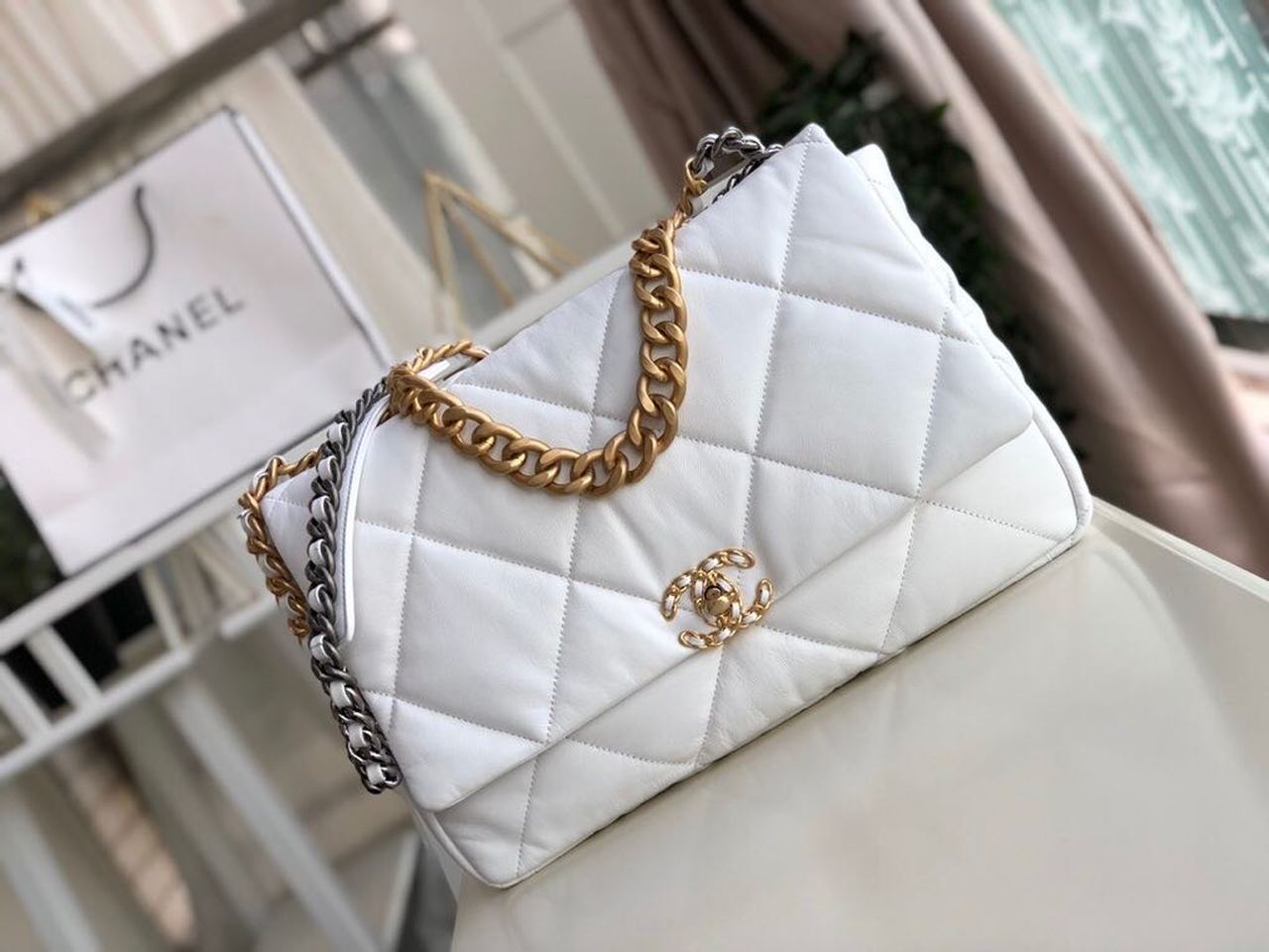 CHL 19 Maxi HandBag White For WomTLM, WomTLM&#8217;s Bags, Shoulder And Crossbody Bags 14in/36cm AS1162