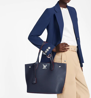 Louis Vuitton Lockme Go Blue/Red