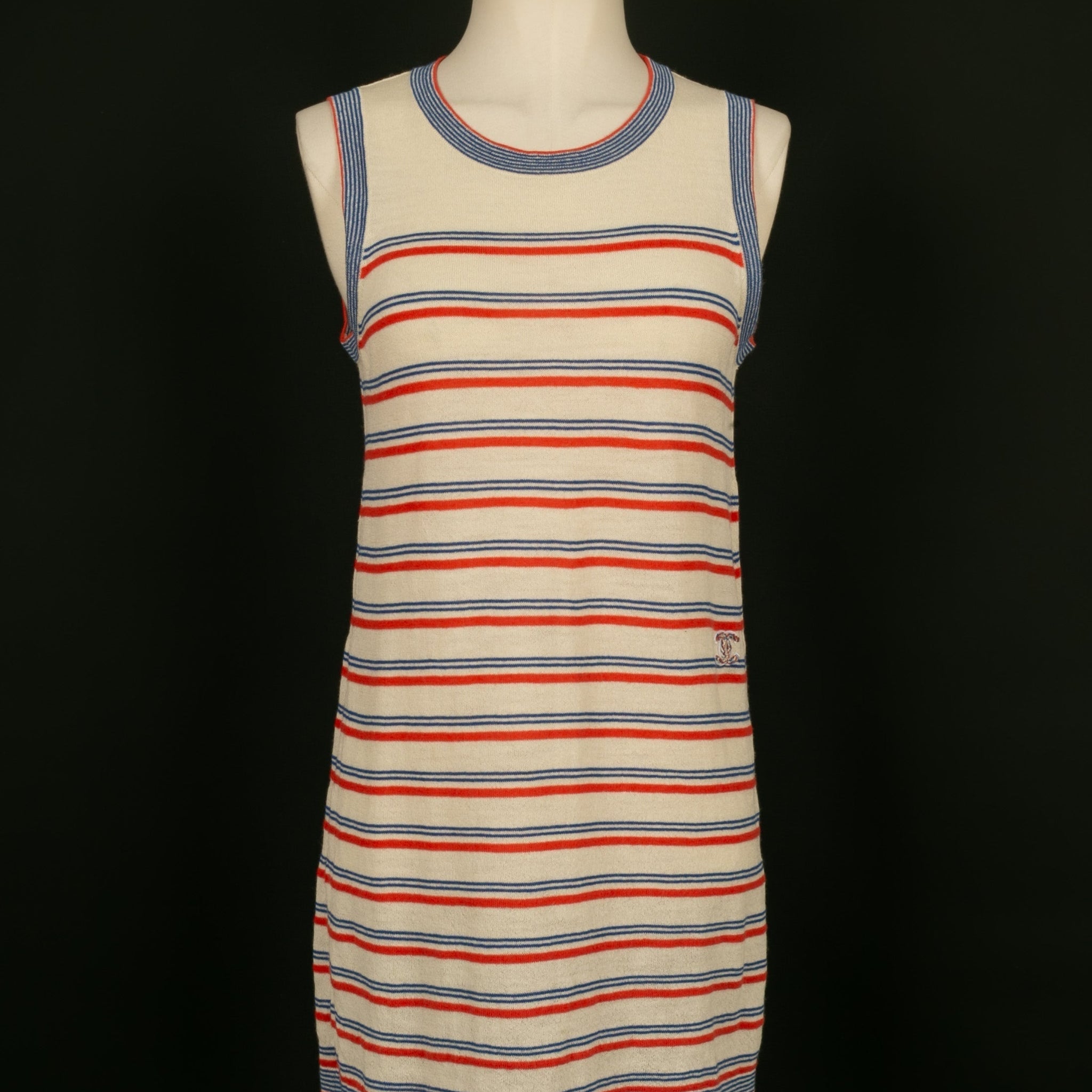 Ensemble gilet et robe Chanel