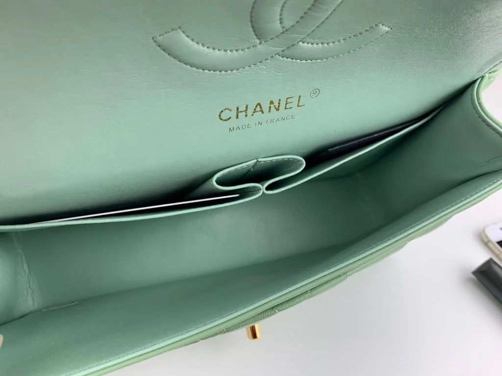 Chanel Classic Double Flap 25 Shoulder Bag Emerald Green