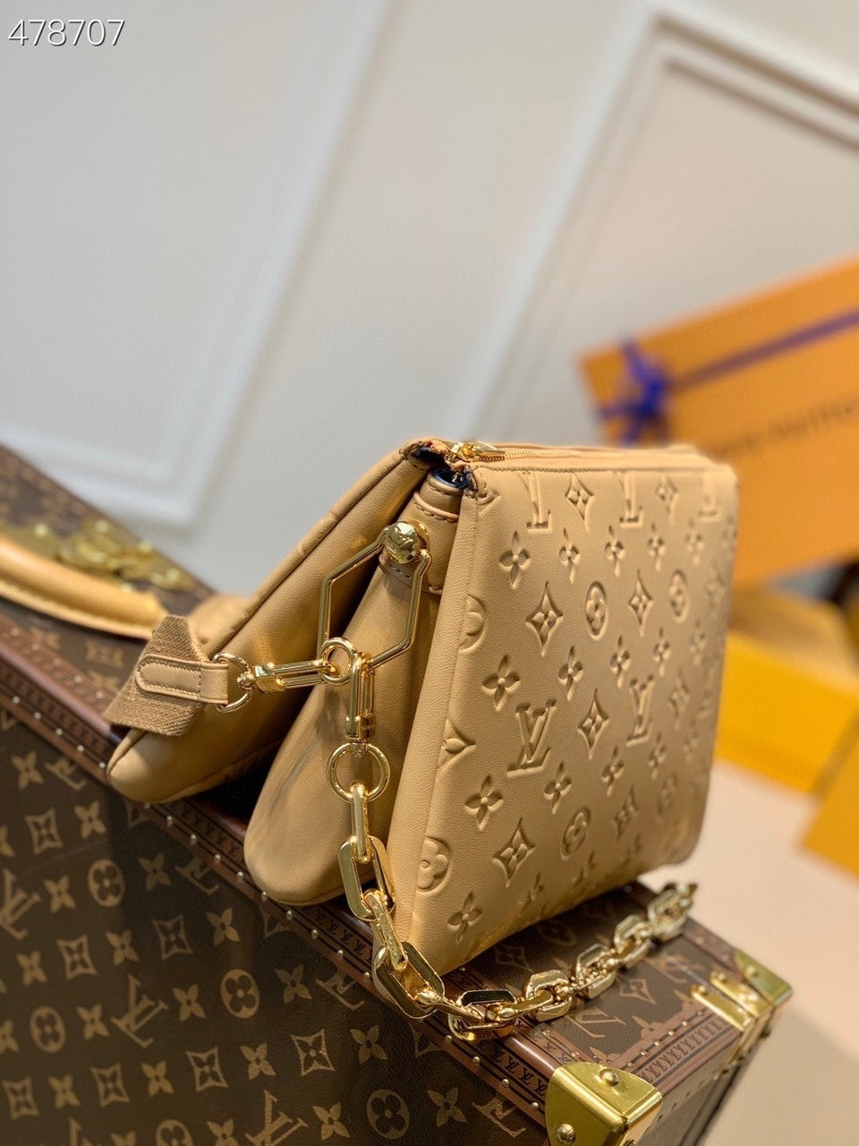 LV Coussin PM Monogram Embossed Puffy Cream For Womtlm, Womtlm’s Handbags, Shoulder And Crossbody Bags 10.2in/26cm LV