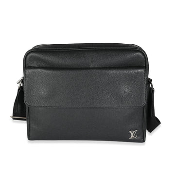 LOUIS VUITTON Black Taiga Alex Messenger PM