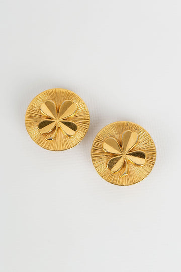 Boucles d'oreilles tr�fle Chanel