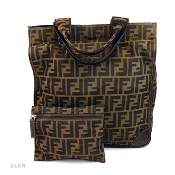 Fendi Tote (Indistinguishable)