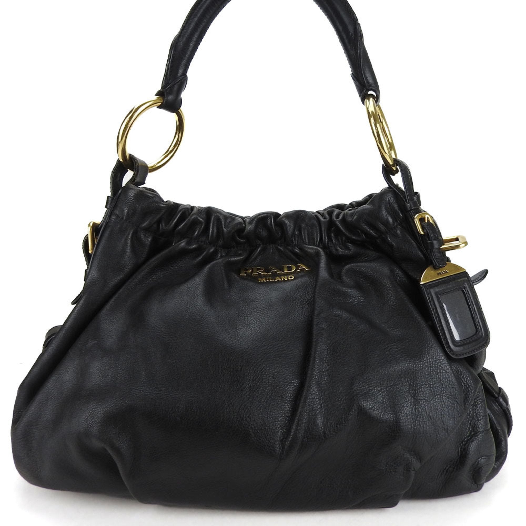 Elegant Leather Handbag with Timeless Design