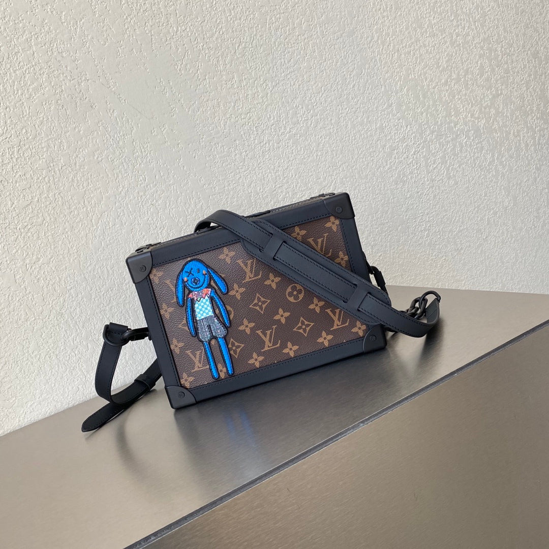 LV Soft Trunk Monogram Canvas For Mtlm, Bags, Shoulder And Crossbody Bags 9.8in/25cm LV M45619