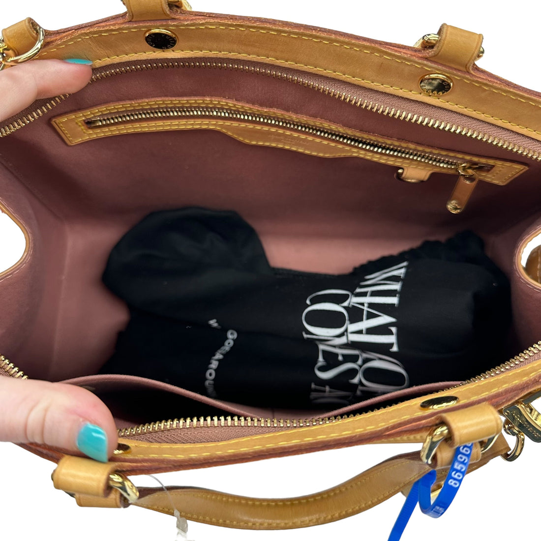 HandBag Luxury Designer Louis Vuitton, Size Medium