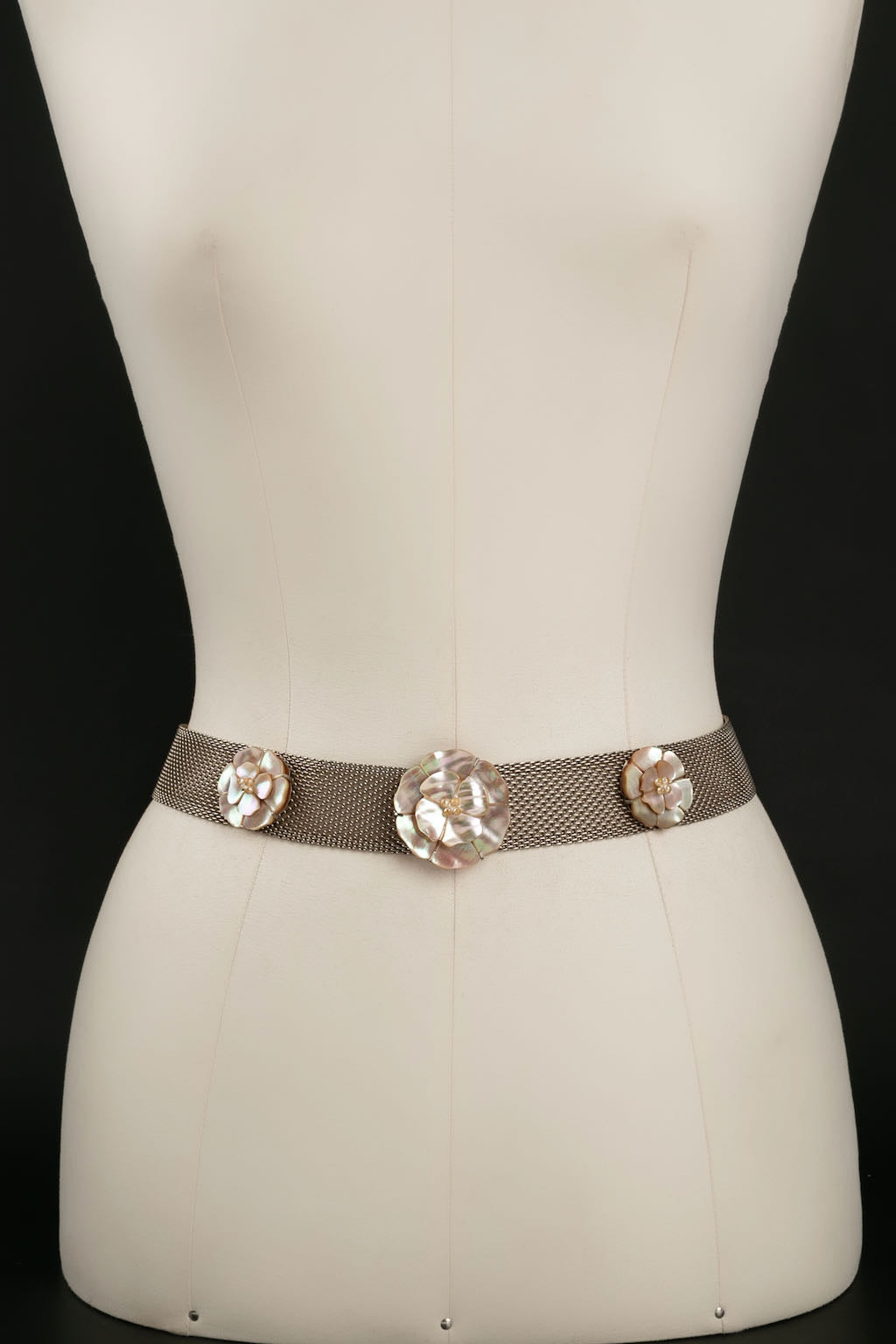 Ceinture cam�lias Chanel Automne 1998