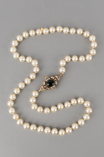 Collier de perles Chanel 1980's
