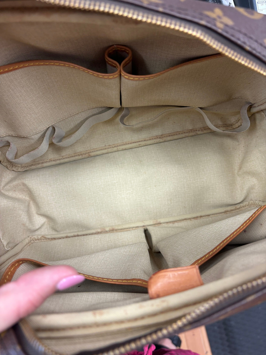 HandBag Luxury Designer Louis Vuitton, Size Large