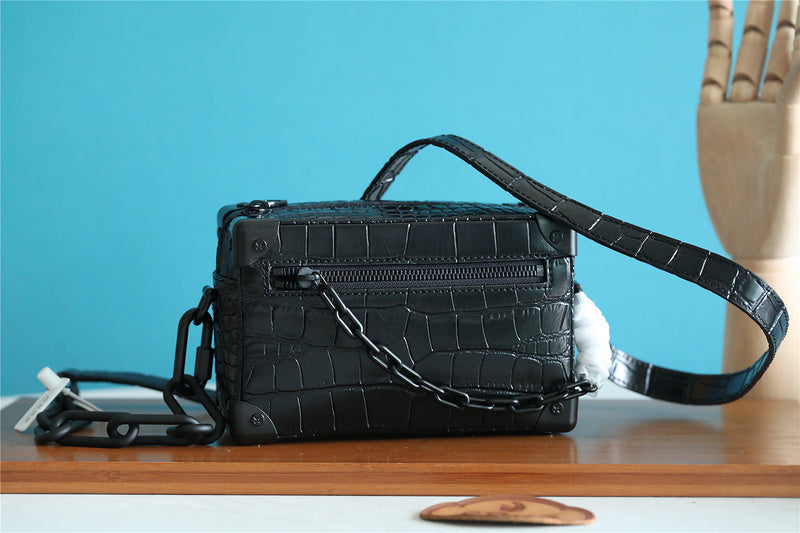 TLM - LOV Men Shoulder Bags - 306