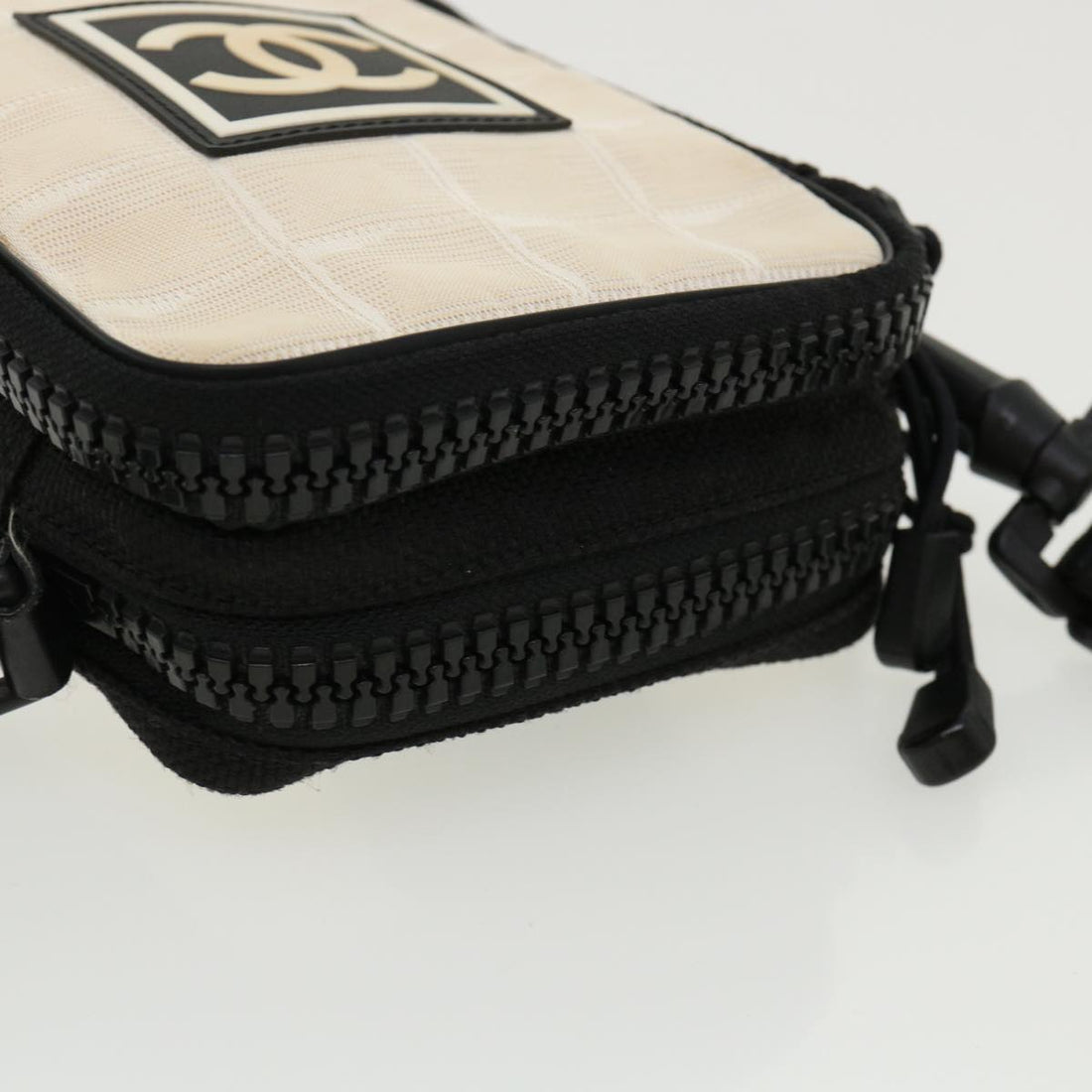 CHANEL Shoulder Bag