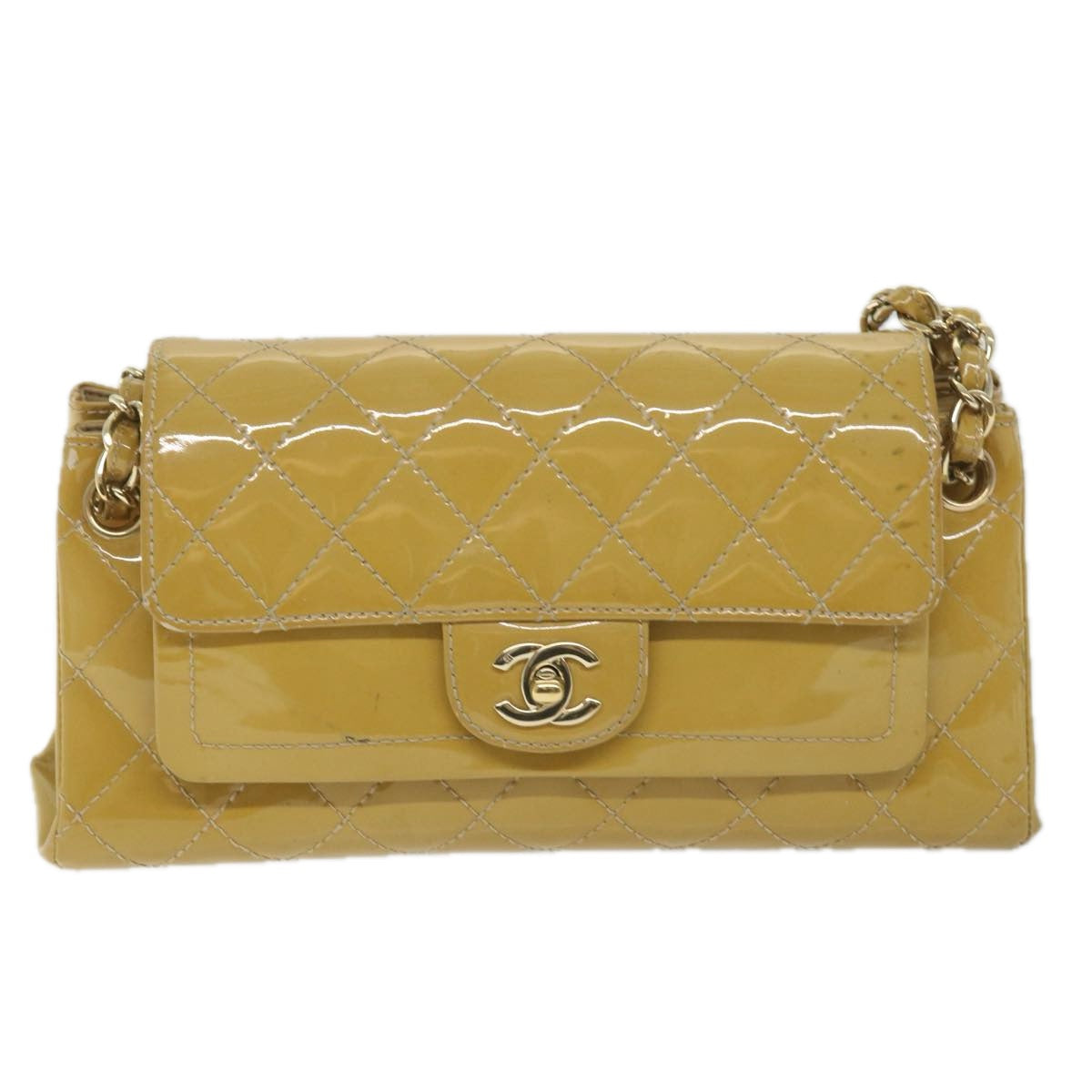 CHANEL Matelasse Shoulder Bag