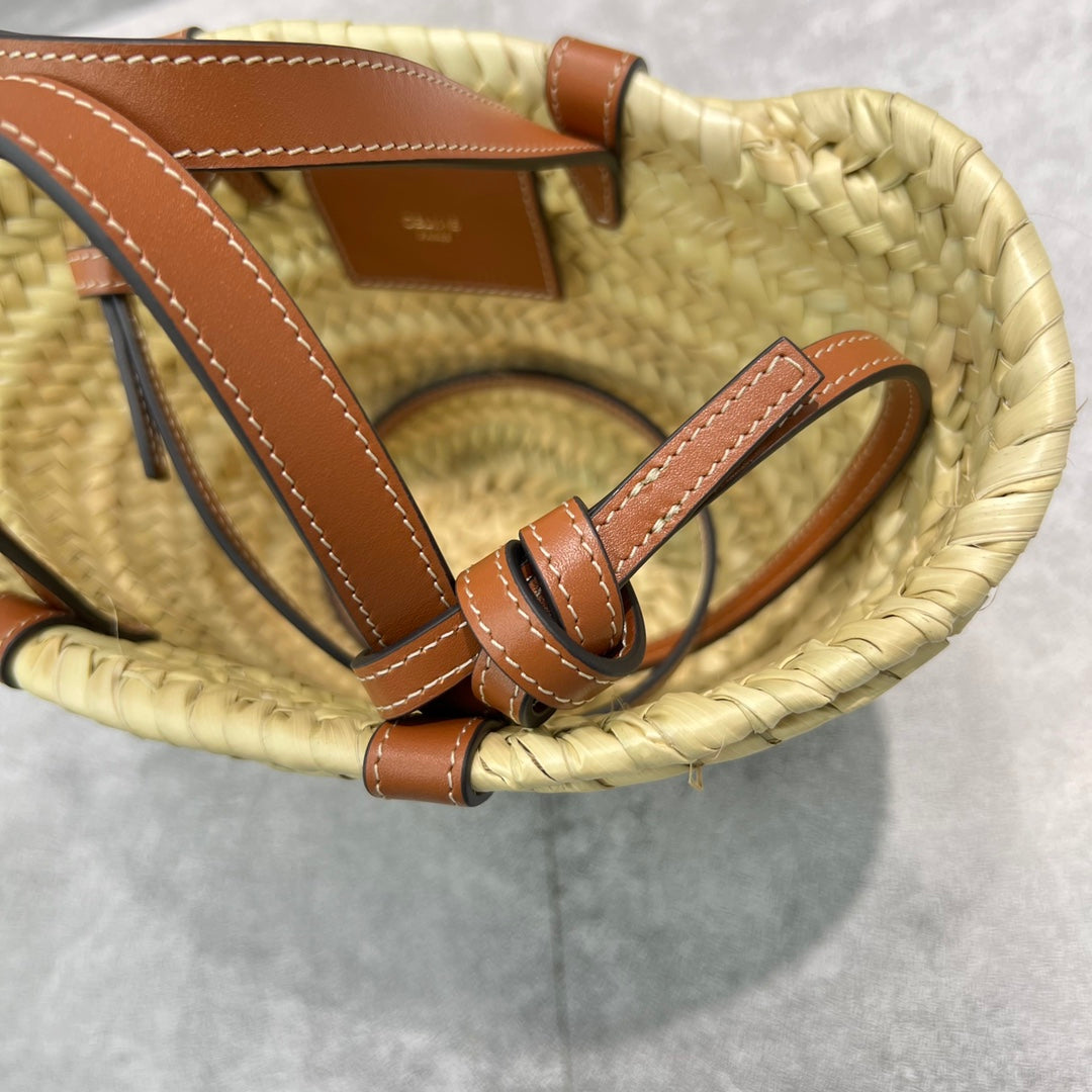 CE Tetlm Triomphe Classic Pannier Tote Tan For Womtlm 8in/20cm