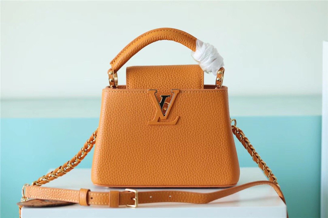 LV Capucines Mini Taurillon Jaune Sunbeam For Womtlm,  Shoulder And Crossbody Bags 21cm/8.3in LV