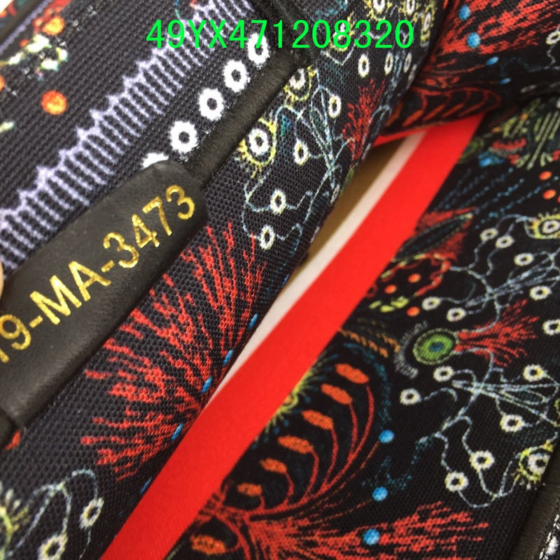 Christian Dior Bags Bags - The Tote   016