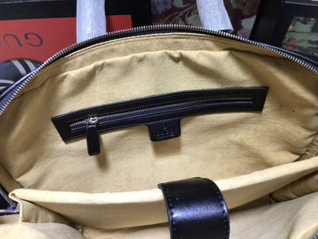 Gucci Bags - The Tote   921