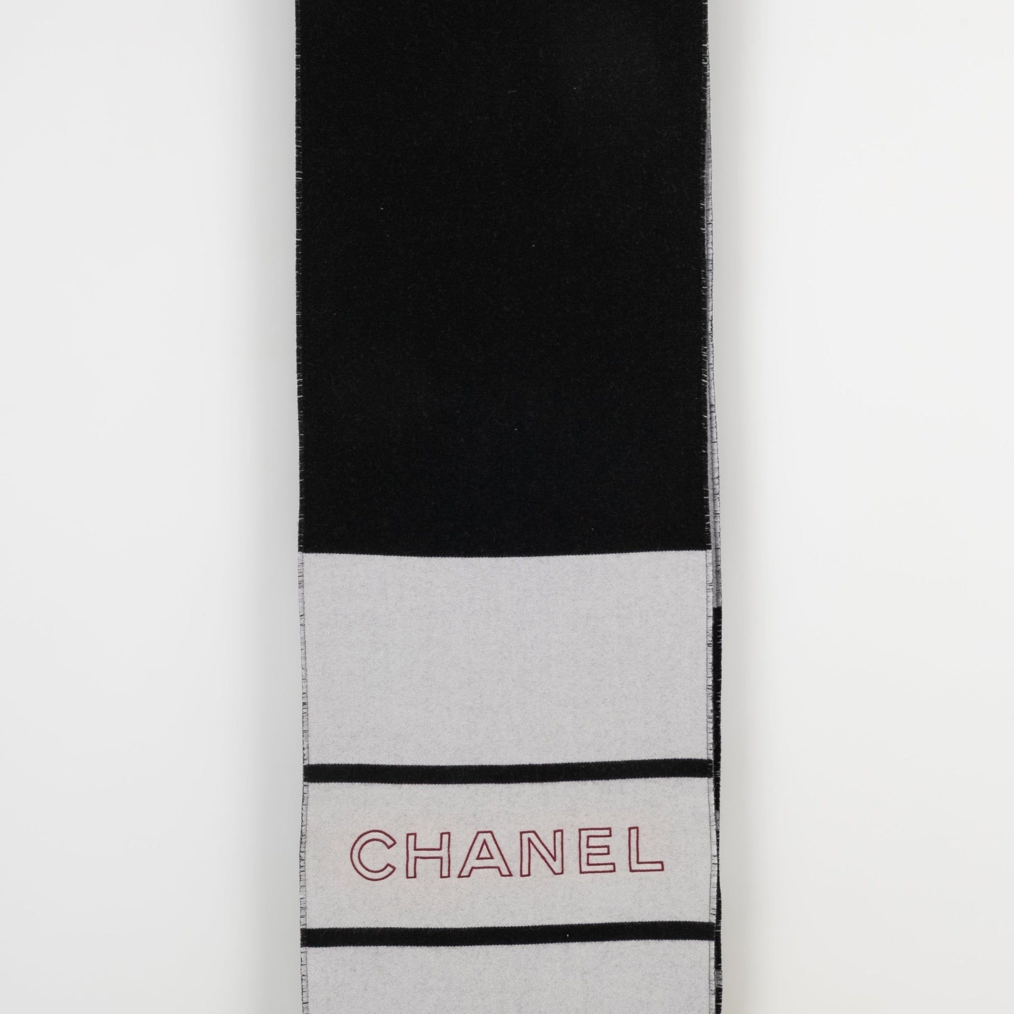 Echarpe en laine et cachemire Chanel