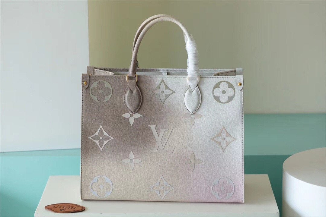 LV Onthego MM Tote Bag In Monogram Canvas Sunset Kaki For Womtlm 13.8in/35cm LV M20510