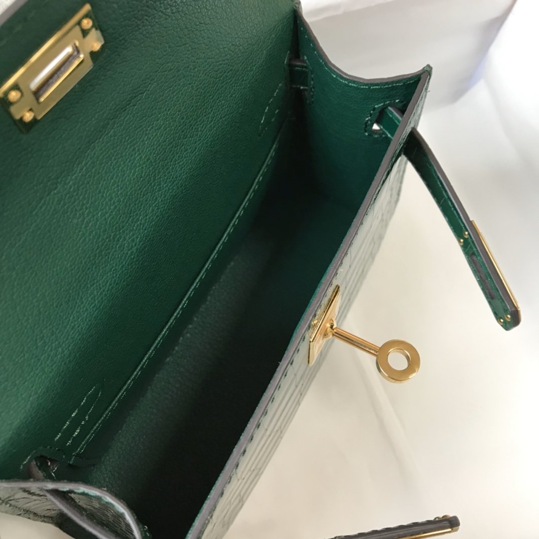 HM Mini Kelly 19 Embossed Pattlmt Emerald Color Bag With Gold-Toned Harware For Womtlm, Handbags, Shoulder Bags 7.5in/19cm