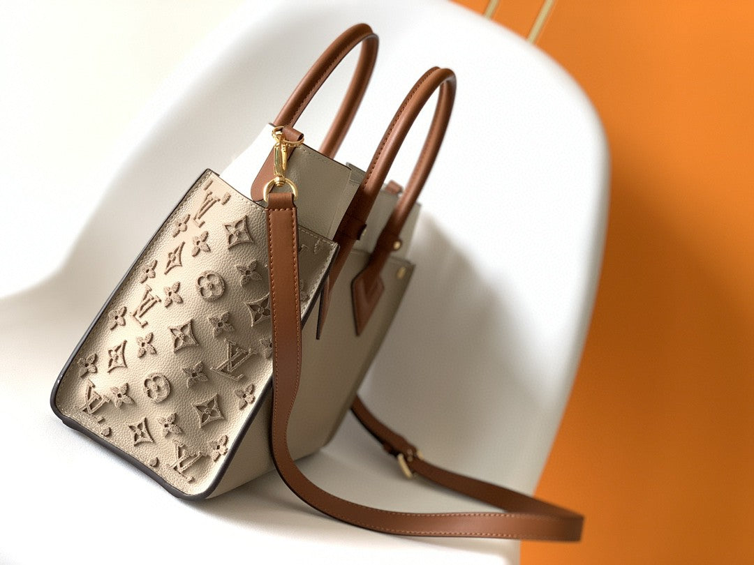 LV On My Side MM Tote Bag Monogram Tufting On Nappa Softy For Womtlm,  Shoulder Bags 12in/31cm Galet Grey LV M53825